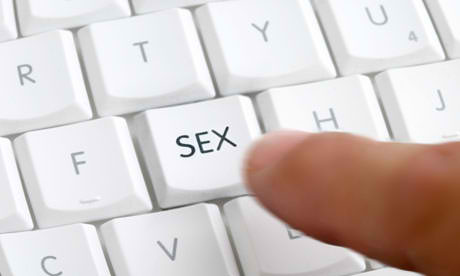 Top 10 Hookup Sites for Men Looking for Sex