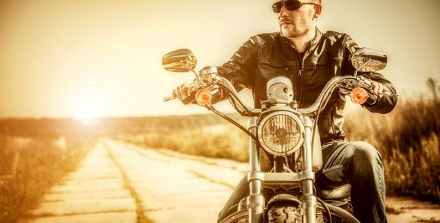 How To Drive Your First Motorcycle: 10 Tips For Men